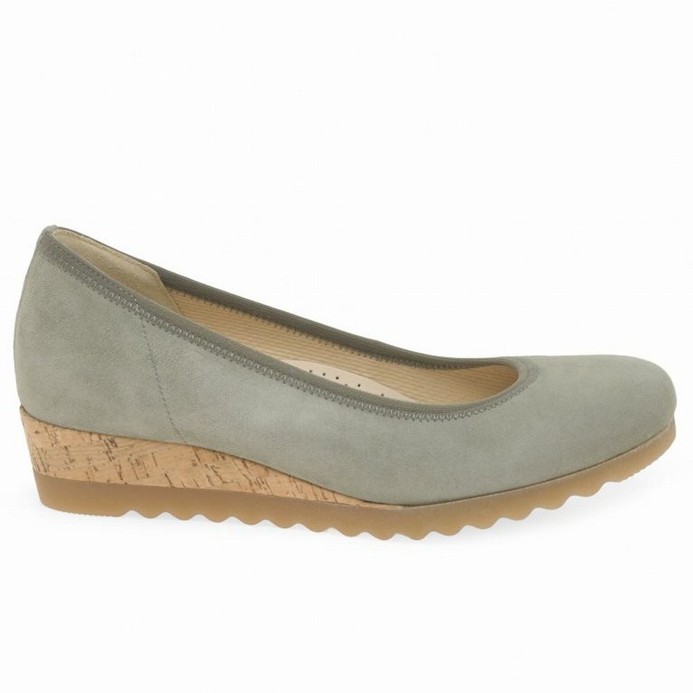 Gabor Epworth Low Wedge Dame Olivengrønne | NO0001372