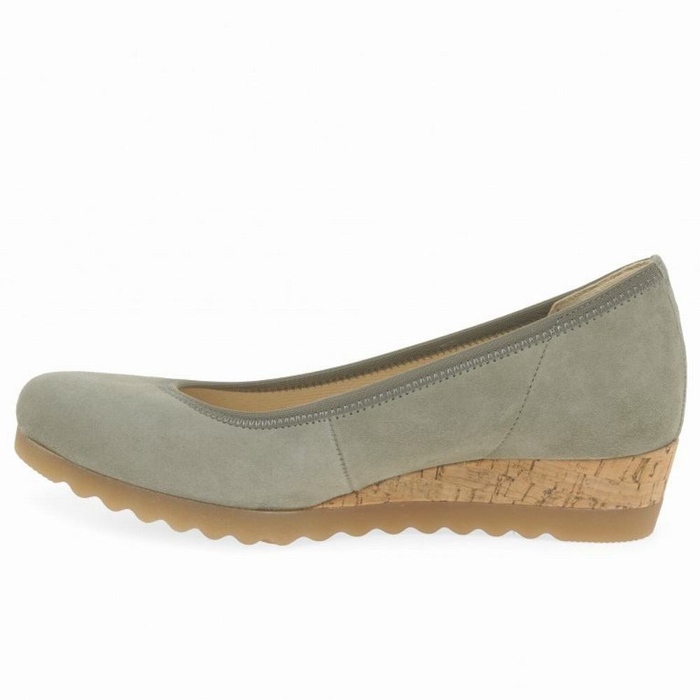 Gabor Epworth Low Wedge Dame Olivengrønne | NO0001372