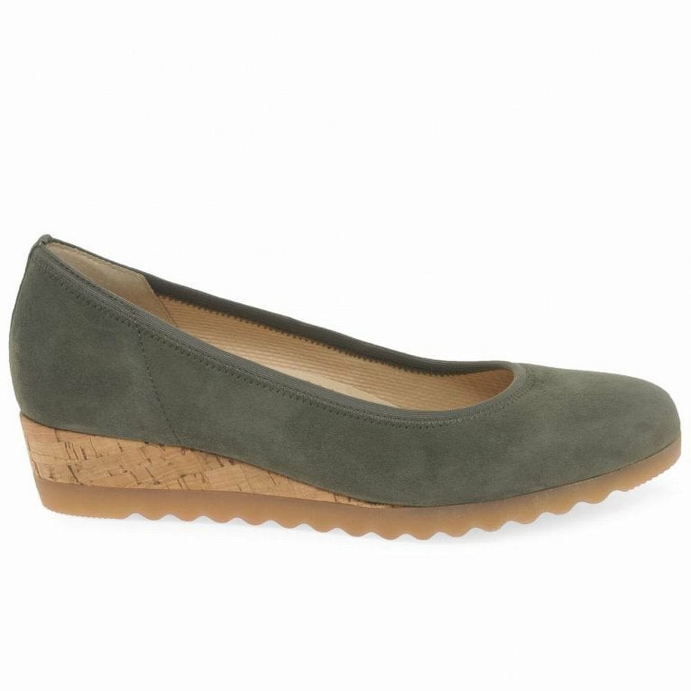 Gabor Epworth Low Wedge Dame Olivengrønne | NO0001373